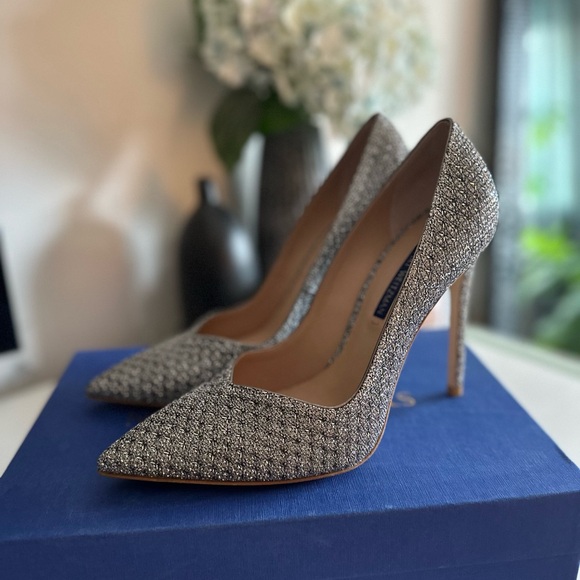 Stuart Weitzman Anny 105 Silver Heels - Picture 1 of 4
